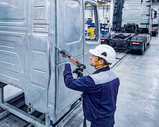 Leading Truck Manufacturer and ForzaBOND T-OS150 Case Study